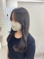 ノク 渋谷(nok)&nbsp;後れ毛カット_オリーブベージュレイヤーカットウェットヘア