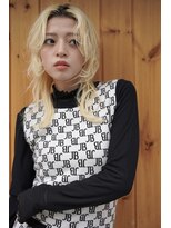 ブゾン(buZon)&nbsp;【buzon】ハイトーン×切りぱなし顔まわりレイヤー