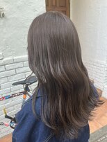 アマレット(Amaretto) 【アッシュブラウン×外巻きロング】