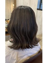 コノン(conon) ダークグレージュ