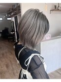 髪質改善トリートメントダブルカラー色落ちシルバーボブ