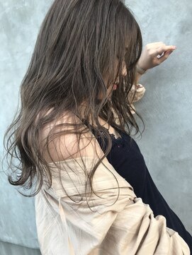 ユニバーストーキョー 池袋西口店(universe tokyo) ハイライトグレージュ