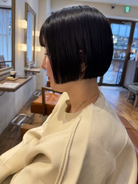 プティアミ(petite amie) 前髪あり　ミニボブ