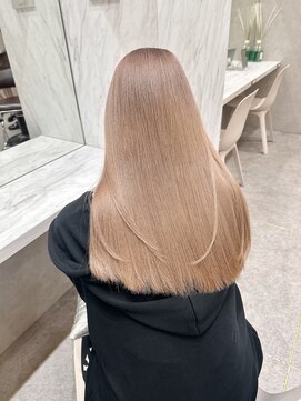 ロンド レア 天神大名店(Lond Le’a) ホワイトブロンド/イメチェンヘアスタイル/美髪のススメ