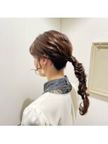 ネスト(Nest)&nbsp;ポニーテールアレンジ