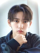 オーシャントーキョー サニー 原宿(OCEAN TOKYO Sunny)&nbsp;フェザーパーマセンターパートニュアンスパーマ韓国マッシュ黒髪