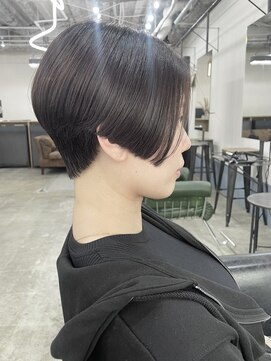 エシカ(ethica) 【ethica_南船場】前下りショート×暗めカラー