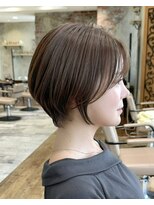 アフロート ルヴア(AFLOAT RUVUA)&nbsp;《岩田莉奈》地毛風縮毛矯正 ひし形ショートボブ 白髪染め 新宿