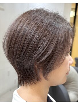 ヨファ ヘアー(YOFA hair) 似合わせ　大人くびれショート
