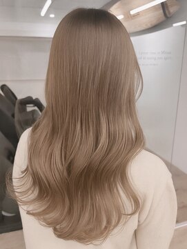 リン モアナバイヘッドライト 武蔵小杉2号店(lynn Moana by HEADLIGHT) lynn【武蔵小杉】#ベージュ#ダブルカラー#レイヤーカット