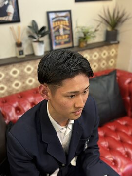 ツーブロック＆ラインバリアート