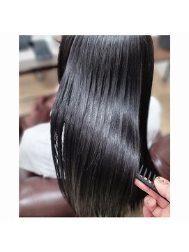 ブルーフィン シセロ(Blue Fin cicero) 髪質改善カラー/ツヤ髪さらさらストレートスタイル20代30代