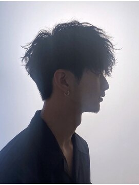 アストラ(ASTRA) MEN’S HAIR/波巻きツイストスパイラル/リバースセンターパート