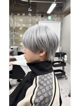 シン(syn) ホワイトシルバー
