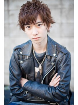 キート(Kiito) 【kiito海老名】メンズ/外ハネショート/ヘッドスパ