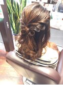 ハーフアップ