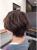 ショートボブ