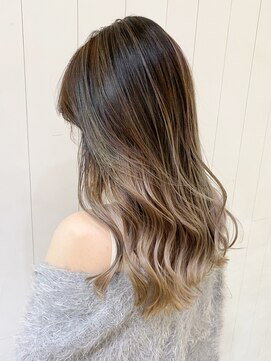 アイティー バイ アルバム 中野店(IT by ALBUM) ハイライトバレイヤージュ_カーキグレージュマッシュ_ba321181