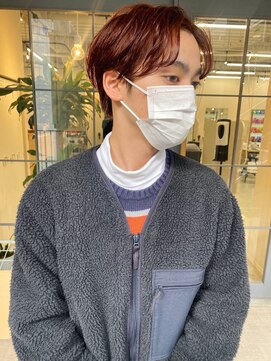 モルニ(MORNI) 髪質改善トリートメント_マロンベージュ Aラインボブ かきあげ