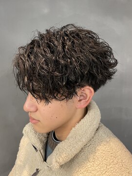 バース 梅田中崎町店(BIRTH) センターパート/波巻きツイストスパイラルパーマ