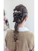 アナ雪のような可憐で可愛いダウンスタイル