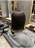 ボブカット+オリーブグレージュ