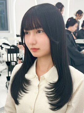 コア プラス 立川(COA PLUS) 韓国風レイヤーカット髪質改善ダブルカラーハッシュカット