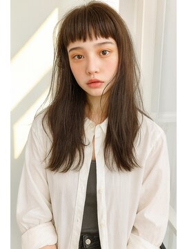 透明感×ツヤ感ストレートロング