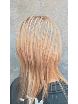 アンバール(amberl) ブリーチハイライトダブルカラー