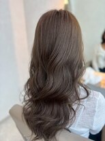 ジーナ  札幌大通(Zina)&nbsp;美髪＊オリーブベージュ＊フェミニンロング＊Zina札幌大通