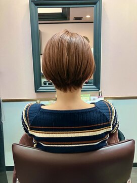 アリ 葛西店(ALi) ショートボブ×白髪ぼかしハイライト葛西髪質改善｜葛西縮毛矯正