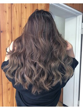 ベイルーム(BAYROOM by HONEY omotesando) ハイライト×グラデーション×ロング「BAYROOM横浜」