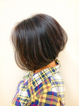 オアシス ガーデン 西新井店(Oasis GaRDEN) 前上がりボブ