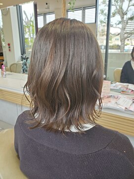 ジュール フィノン(Jour finon) オリーブベージュカラー