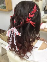 ヘアアンドメイク ゼン ヨコハマ(Hair&Make ZEN YOKOHAMA)&nbsp;編み込みレースアップのハートヘア