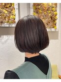 モーヴ系カラーとあごラインボブ・ミニボブ