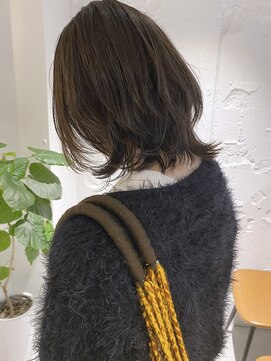 コフィー バイ メルト 吉祥寺(cofy by melt) 【三ツ井純】20代30代大人可愛いレイヤーボブオリーブベージュ