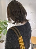 【三ツ井純】20代30代大人可愛いレイヤーボブオリーブベージュ