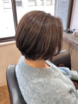 ラストーリア(La storia) 白髪ぼかしハイライト