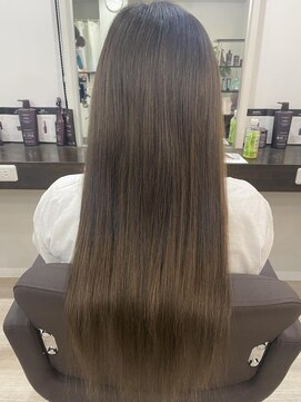 グランディールヘアデザイン(grandir hairdesign) ナチュラルブラウン-Yurika-