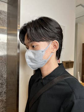 エクリ 麻布十番(equri) ニュアンスパーマセンターパート