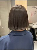 【荒木依莉亜】しっとりまとまるボブ/透明感ベージュブラウン