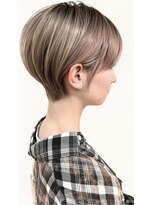 ゴカン バイ ジル ブラン 名古屋(Gokan by JIL BLAN)&nbsp;ハイライトバレイヤージュダブルカラーショートカット30代40代