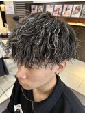 ツイストスパイラルパーマ　メッシュキャップハイライト