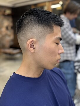 ザナンバースリー 八王子(THE NUMBER THREE) フェード/スキンフェード/メンズカット/メンズパーマ【八王子】