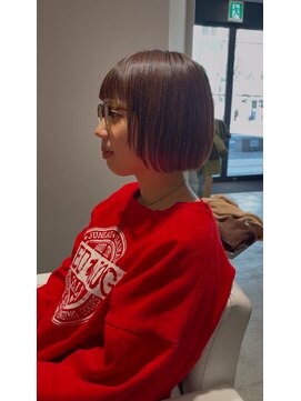 ミリ(milli Produce by ITAKURA) オン眉ぱっつんボブ