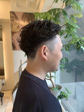 ヘアーアンドメイク ブリリアント(hair&make BRILLIANT) メンズパーマ　30代ヘア 40代ヘア