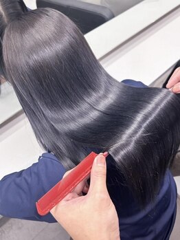 キング 梅田店(K!ng)の写真/【梅田/縮毛矯正×髪質改善専門店】ブリーチ毛・ダメージ毛もご相談ください《髪質改善酸性ストレート》