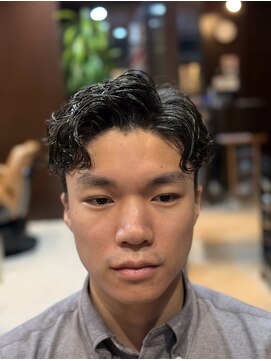 ヘアーモードキクチ 神田日銀通り店 ラルフカール