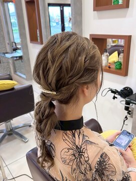 ノット 成田公津の杜(Knot) 黒髪/オリーブグレー/小顔/ココアベージュ/成田公津の杜駅